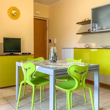 Nice In Lido With 2 Bedrooms And Wifi * Tortoreto