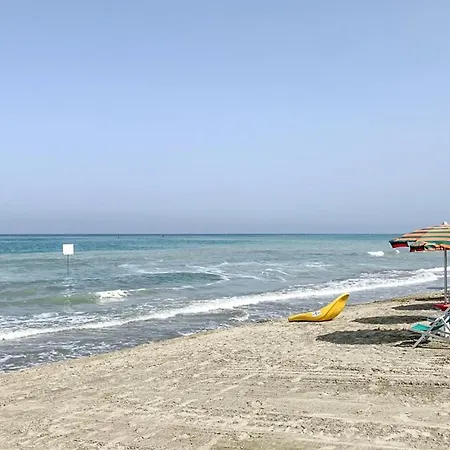 Apartmán Nice In Lido With 2 Bedrooms And Wifi