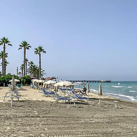 Apartmán Nice In Lido With 2 Bedrooms And Wifi *
